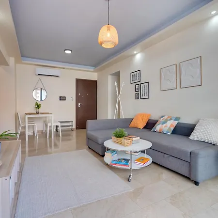 Dios Ponte 102 Beachfront Lägenhet Larnaca