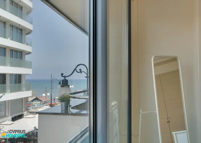 Dios Ponte 102 Beachfront Apartamento *