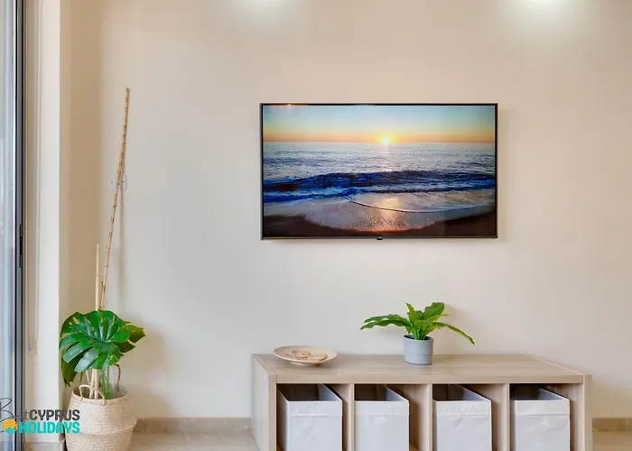 Dios Ponte 102 Beachfront Lárnaca