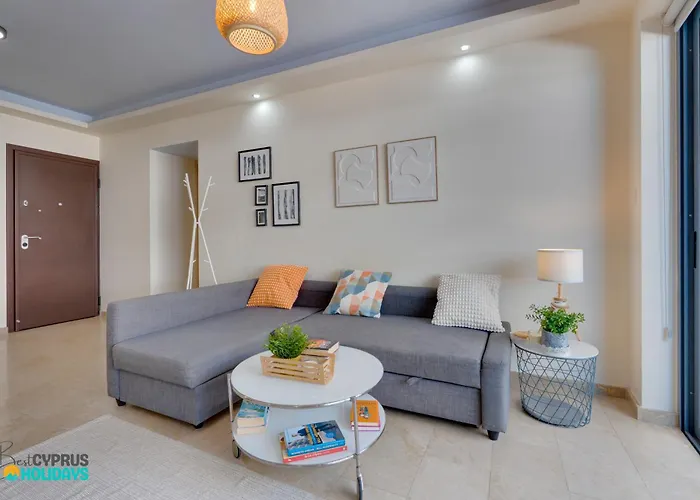 Dios Ponte 102 Beachfront Lárnaca